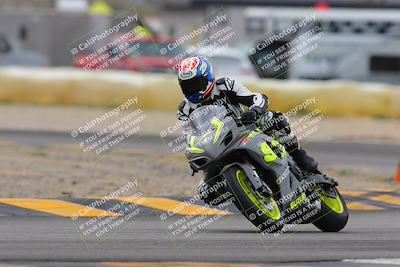 media/Jan-15-2023-SoCal Trackdays (Sun) [[c1237a034a]]/Turn 2 Set 2 (1155am)/